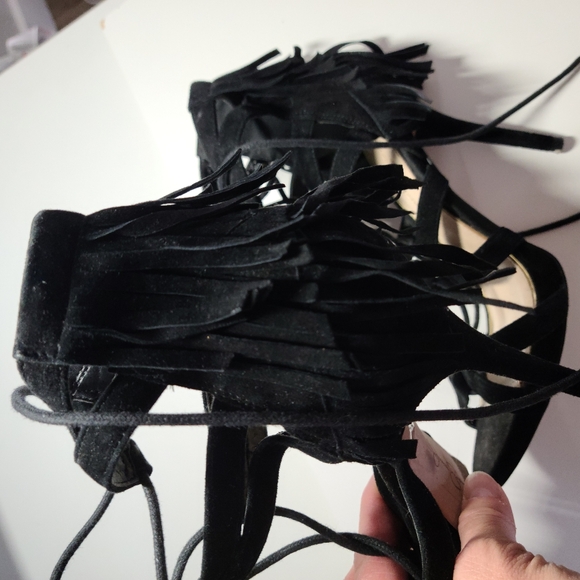 Stilletto's - Picture 3 of 3